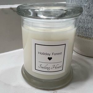Holiday Forest 8 oz Candle